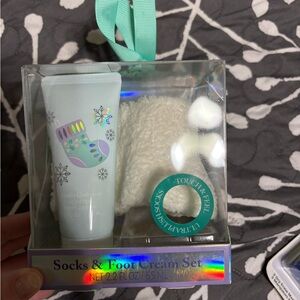 Lotion And Sock Set